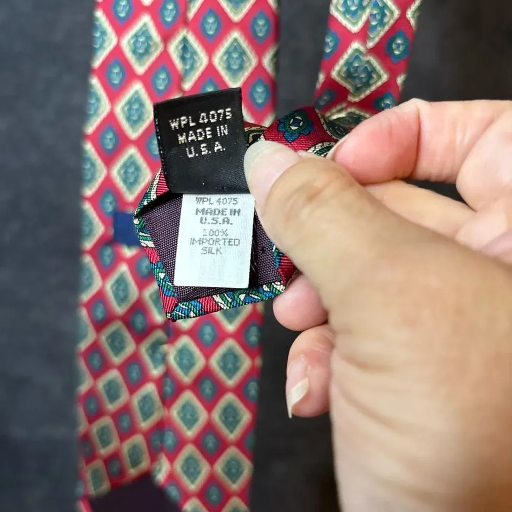 Oscar de la Renta Red and Blue Tie Sophisticated Style - Picture 6 of 11